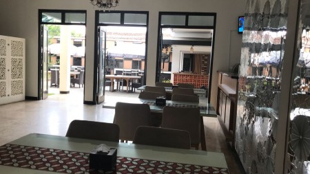 RUANG USAHA+FURNITURE DI TENGAH KOTA, COCOK UNTUK USAHA, GONDOKUSUMAN