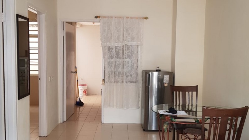 Disewakan Townhouse Taman Hijau Lantai Dasar Full Furnished - Lippo Karawaci