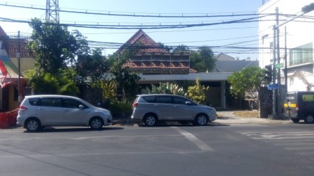 Pusat Kota Nol jalan raya cocok untuk resto