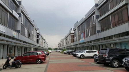 Ruko Avenue Di Jakarta Garden City Cakung Jakarta Timur