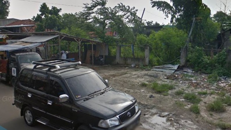 Tanah PINGGIR JALAN RAYA di Raden Fatah Ciledug, Luas 2500 M, 400 Juta / TAHUN NEGO.