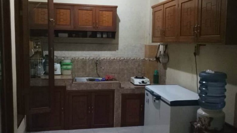 Dijual Rumah Siap Huni 2 lantai di Grand Regency, Bekasi