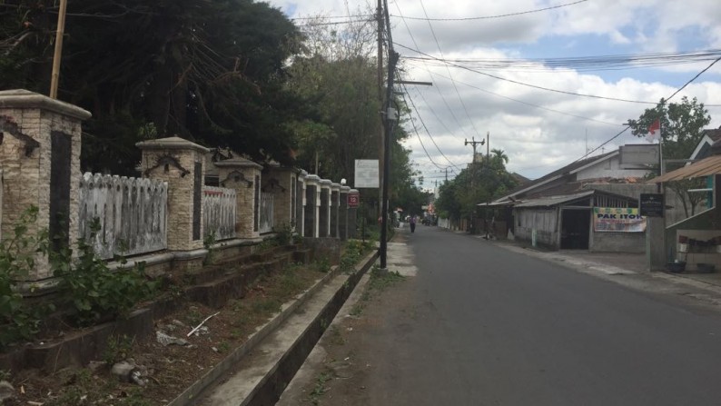 TANAH LUAS JL PLEMBURAN DEKAT DENGAN RINGROAD UTARA.