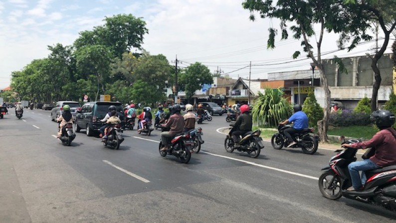 Rumah Dijual Pusat Kota Surabaya Hitung Tanah Jalan Rajawali Cocok Untuk Kantor, Bank, Toko, Klinik.