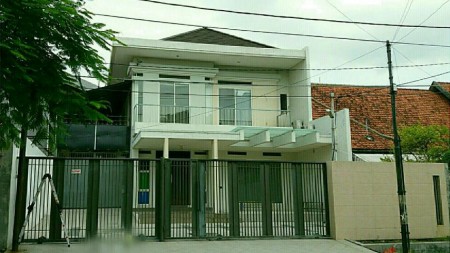 Sewa Rumah Pusat Kota bisa untuk kantor full AC