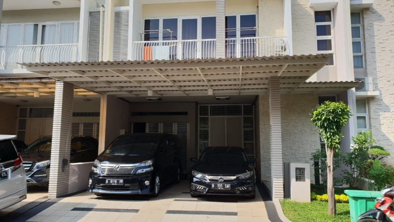 rumah minimalis, bagus, fully furnished di Orchard Kelapa Gading