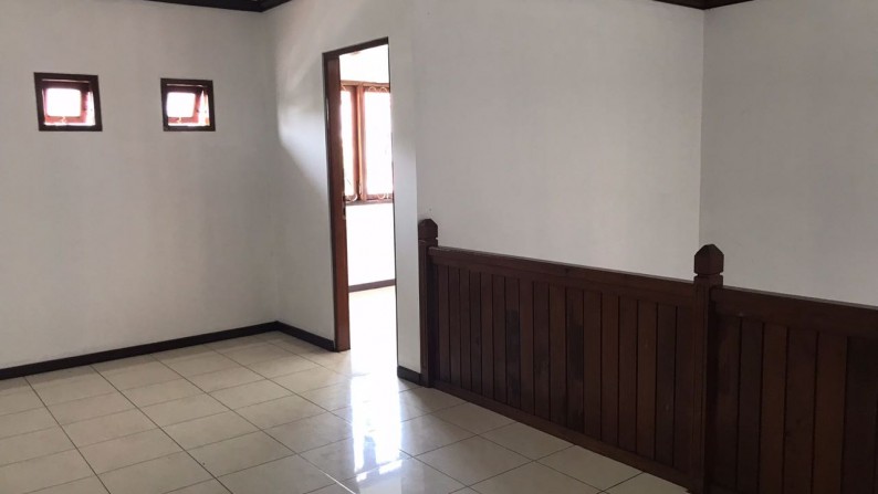 Rumah Cantik,Siap Huni di Bintaro Jaya 9