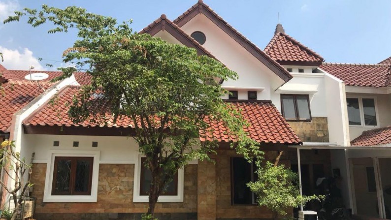 Rumah Cantik ,siap huni di Bintaro Jaya 9