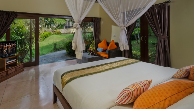 Peaceful Villa with Spacious Garden at Umalas