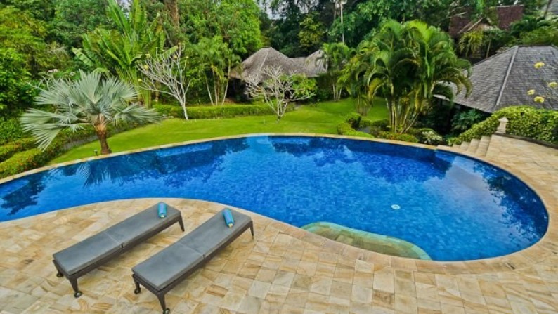 Peaceful Villa with Spacious Garden at Umalas