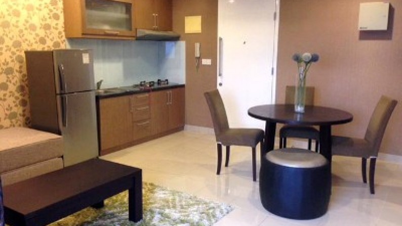 Sewa Apartemen Mewah, 2BR, Full Furnished, View City, Siap Huni