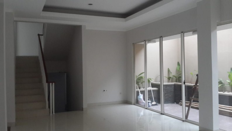 TURUN HARGA !!! Rumah Bagus, Lokasi Strategis dan Nyaman @Kebayoran Garden, Bintaro