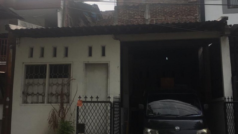 Rumah Tua di Kelapa Gading Jakarta Utara