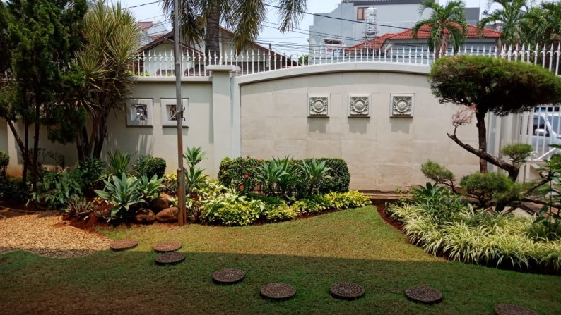 Dijual Rumah Bagus di Sunrise Garden, Jakarta Barat