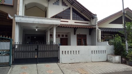 Rumah Siap Huni  di Bumi Bintaro Permai Jakarta Selatan