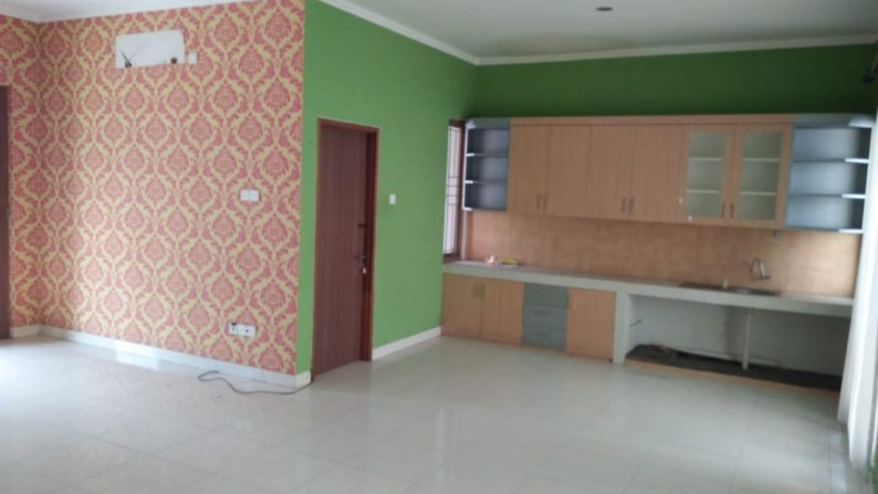 Rumah Siap Huni,Dalam cluster di Bintaro Jaya 9