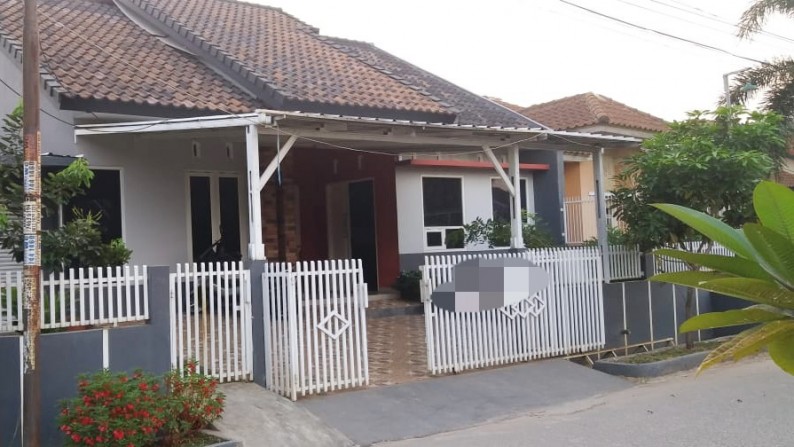 Rumah Nyaman dan Siap Huni di kawasan Puri Bintaro Indah, Jombang