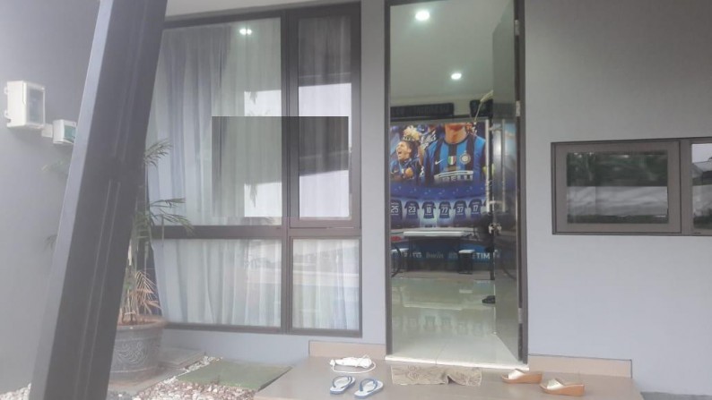 Rumah Cantik,standar 2 lantai,Hook di Bintaro Jaya 7