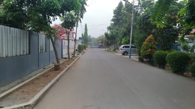 Rumah Hoek Asri Kayu Mas