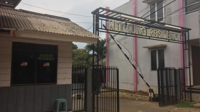 Ruko dipinggir jalan,strategis  di Kedaung Ciputat