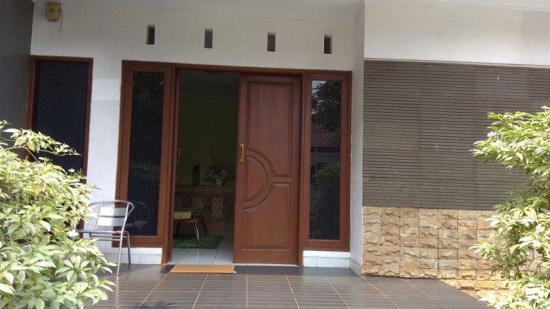 Rumah 2 Lantai Summarecon Kelapa Gading