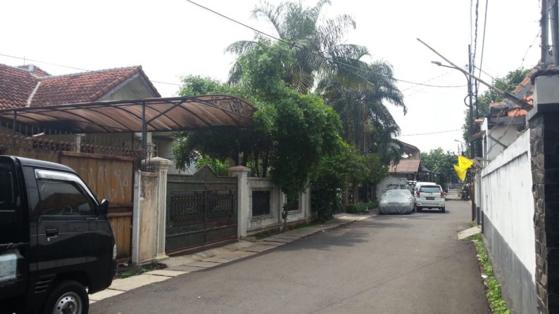 Rumah Nyaman dan Siap huni di Kawasan Pesanggrahan, Jakarta Selatan