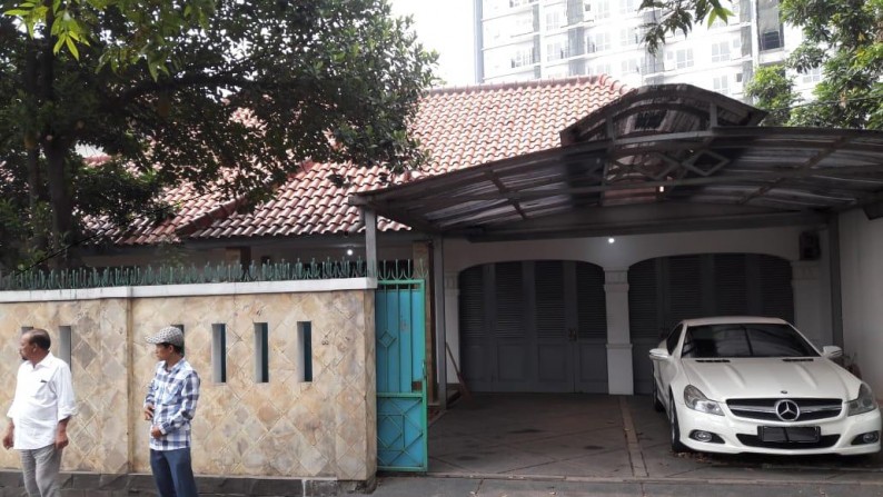 Rumah Dalam Ruangan Rapi,Siap Huni di Pondok Ranji