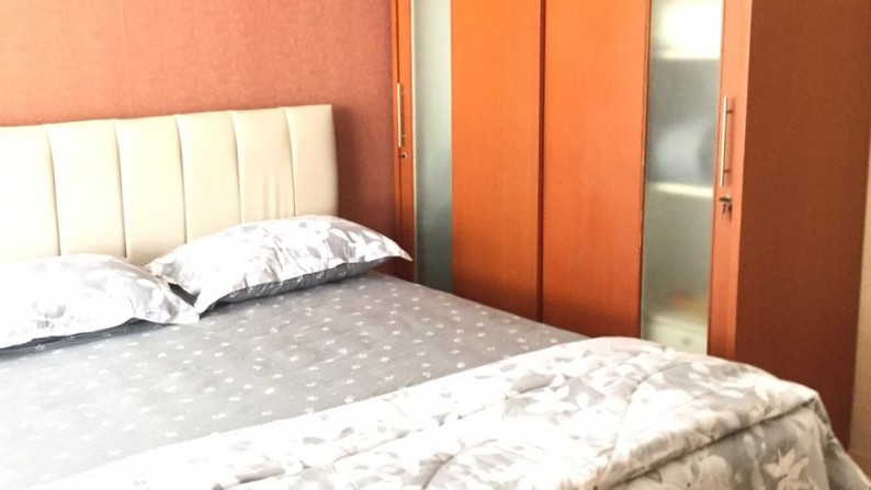 Apartemen Paladian Park Full Furnish, Luas 69m2