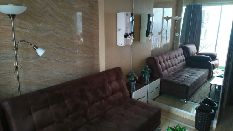 Apartemen Siap Huni, Fully Furnished, Interior keren, cocok utk pasangan Modern dan Dinamis, di Bintaro sektor 3