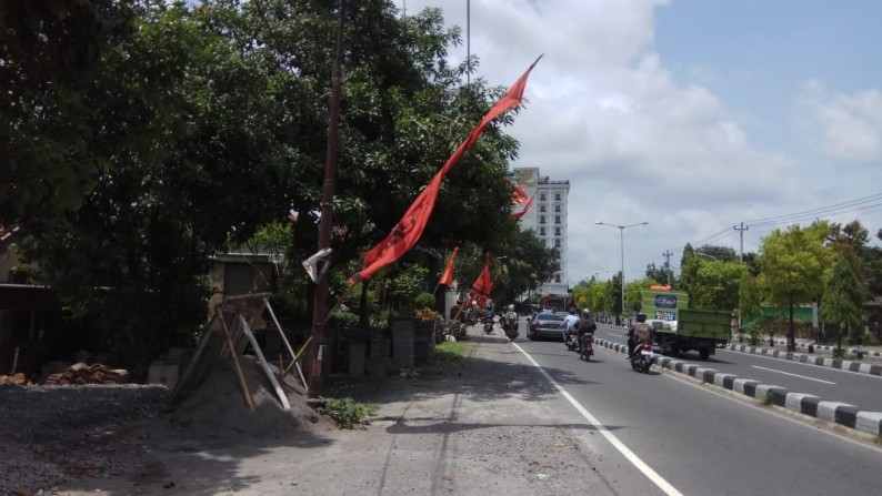 TANAH SETRATEGIS , DIPINGGIR RINGROAD UTARA, DEPOK, SLEMAN