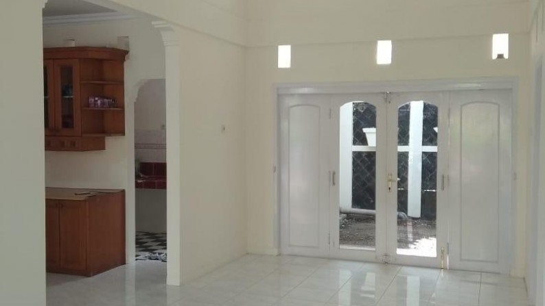 Rumah mungil  Cantik 1 lantai, siap huni, cocok utk kelg kecil di Bintaro