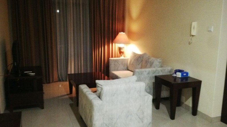 di Jual Apartemen Hampton Park 2 Bedroom