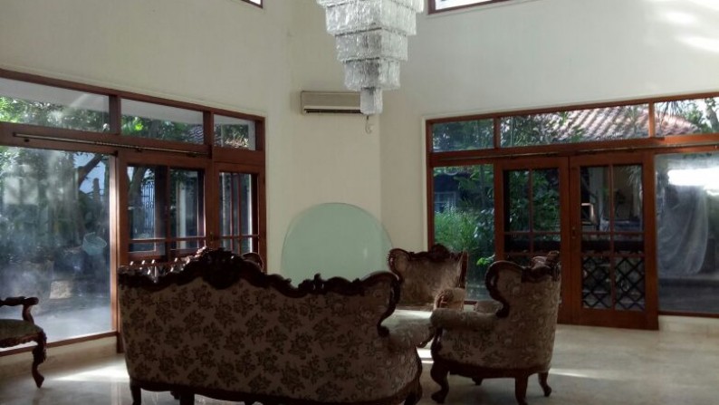 Rumah cantik,siap huni di Jl. Permata