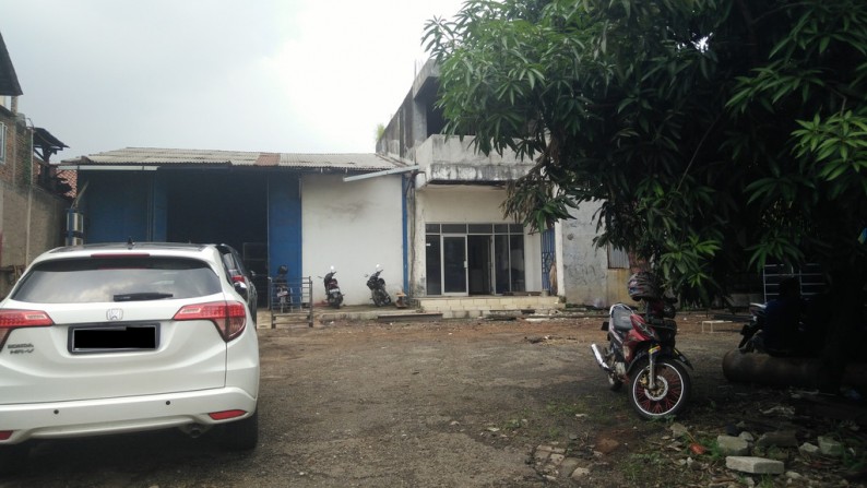 DIJUAL LAHAN DAN BANGUNAN DI JALAN KALIMALANG CIBITUNG SISI JALAN RAYA