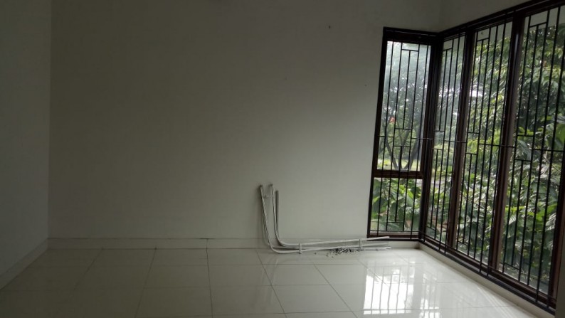 Rumah Standar 2 lantai,siap huni  di Bintaro 9