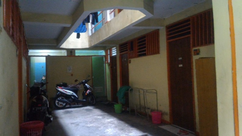 Palmerah Rumah Kost & Rumah Induk di Jual - Jakarta Barat