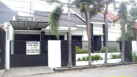 Rumah 1 Lantai, Minimalis, Row Jalan depan Lebar, Siap Huni