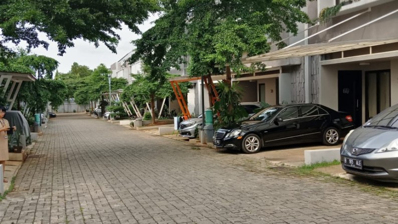 Rumah Dalam Cluster Di Jagakarsa