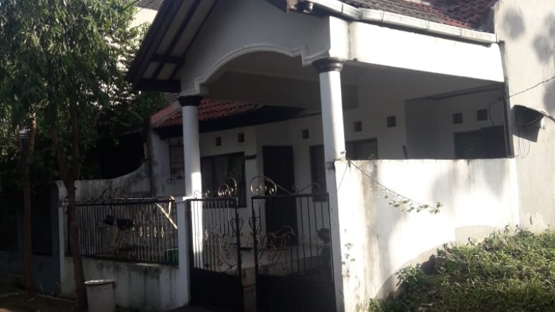 Rumah Nyaman dan Siap Huni di Kawasan Cluster Gardenia Loka, Bintaro