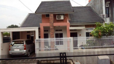 Rumah Bagus,siap huni di Bintaro Jaya 4