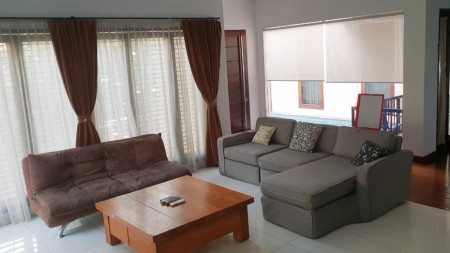 Dijual Rumah Minimalis Modern dan Nyaman di lokasi yg tenang di Jati Padang