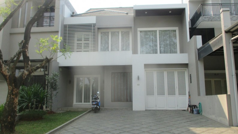 Rumah keluarga - JL. Gn. Arjuna - Lippo Karawaci Tangerang