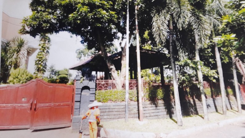 Rumah Mewah dan Siap Huni di kawasan Kucica, Bintaro