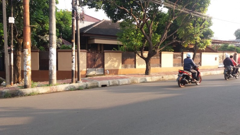 Dijual Rumah Di Jl Raya H Lebar, Meruya