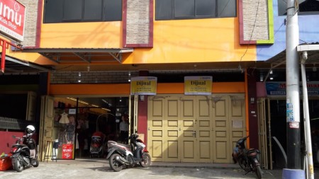 Dijaul Ruko di Pasar Padang Panjang