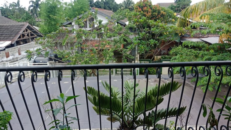 Rumah DIjual Murah tanah besar 200 di Ciputat Timur Tangsel