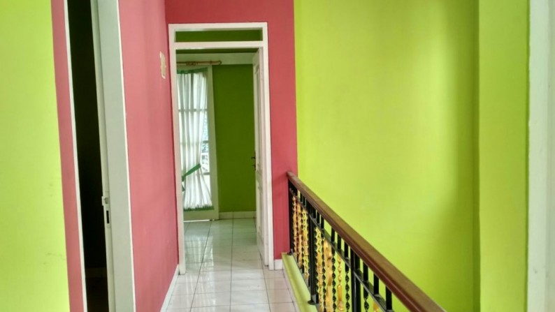 Dijual murah Rumah  Cantik di Cluster Bagian  Depan  Kota 