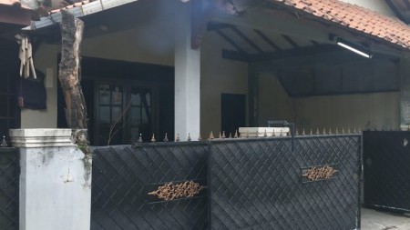 Rumah Siap Huni di Jurangmangu Tangerang