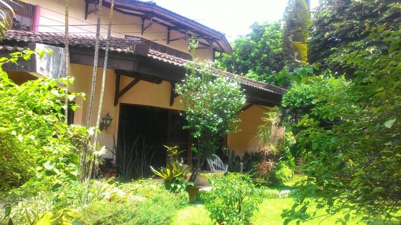 Rumah Bagus Di Kav Polri Jagakarsa, Jakarta Selatan