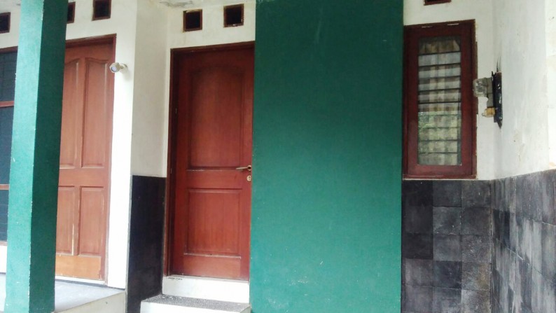 Disewakan Rumah Siap Huni, Strategis, dan Depan Taman @Taman Permata, Bintaro Sektor 9